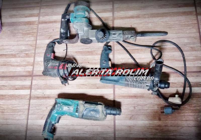 Rolim de Moura – Suspeito é preso pela Polícia Militar com vários produtos furtados Rolim de Moura – Suspeito é preso pela Polícia Militar com vários produtos furtados