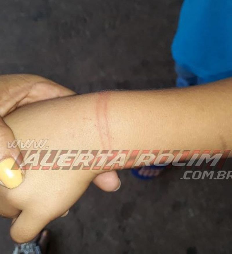 URGENTE – Família vitima de sequestro em Rolim de Moura é encontrada entre Pimenta Bueno e Vilhena ; Todos estão bem URGENTE – Família vitima de sequestro em Rolim de Moura é encontrada entre Pimenta Bueno e Vilhena ; Todos estão bem
