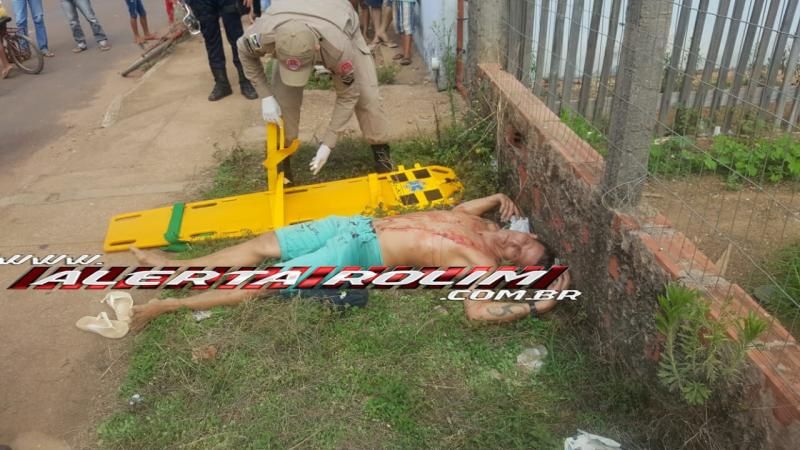 Rolim de Moura – URGENTE - Poucas horas após ser beneficiado com saída temporária do Dia das Crianças, apenado é esfaqueado no Jardim dos Lagos Rolim de Moura – URGENTE - Poucas horas após ser beneficiado com saída temporária do Dia das Crianças, apenado é esfaqueado no Jardim dos Lagos