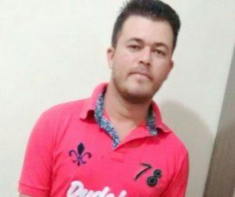 Em Porto Velho, amigo confirma morte de empresário que atirou na própria perna em Vilhena Em Porto Velho, amigo confirma morte de empresário que atirou na própria perna em Vilhena