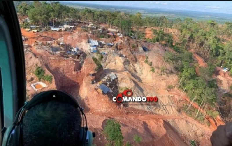 Jiparanaense morre em confronto com policiais durante operação contra exploração em garimpo ilegal em MT Jiparanaense morre em confronto com policiais durante operação contra exploração em garimpo ilegal em MT