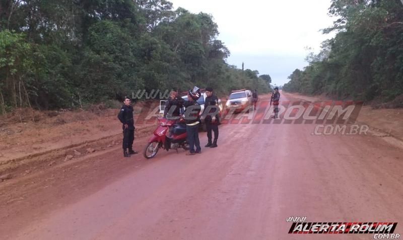 Nova Brasilândia – Durante Operação Paz no Campo, Polícia Militar apreende arma de fogo e várias munições Nova Brasilândia – Durante Operação Paz no Campo, Polícia Militar apreende arma de fogo e várias munições