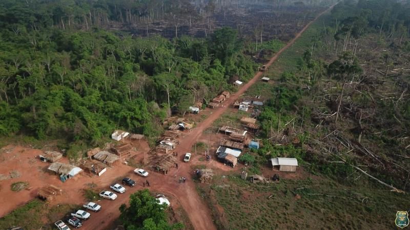 Operação de Reintegração de Posse é realizada em Assentamentos na área de Nova Brasilândia/RO Operação de Reintegração de Posse é realizada em Assentamentos na área de Nova Brasilândia/RO