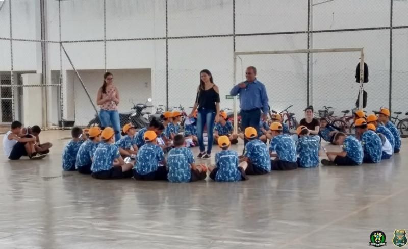Polícia Mirim de Rolim de Moura recebe equipe de acadêmicos do Curso de Farmácia da Faculdade São Paulo - FSP Polícia Mirim de Rolim de Moura recebe equipe de acadêmicos do Curso de Farmácia da Faculdade São Paulo - FSP