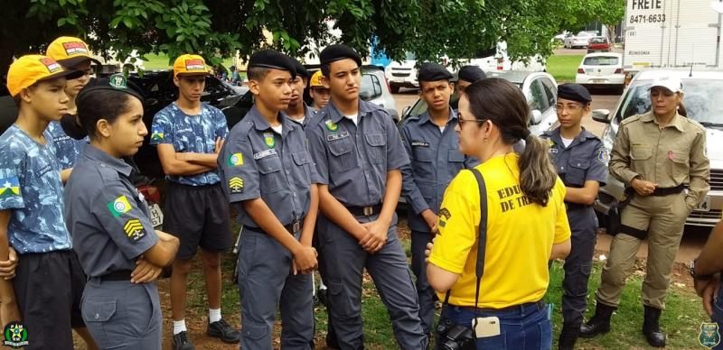 Polícia Mirim do 10º Batalhão em Rolim de Moura participa de atividades alusiva ao Outubro Rosa Polícia Mirim do 10º Batalhão em Rolim de Moura participa de atividades alusiva ao Outubro Rosa