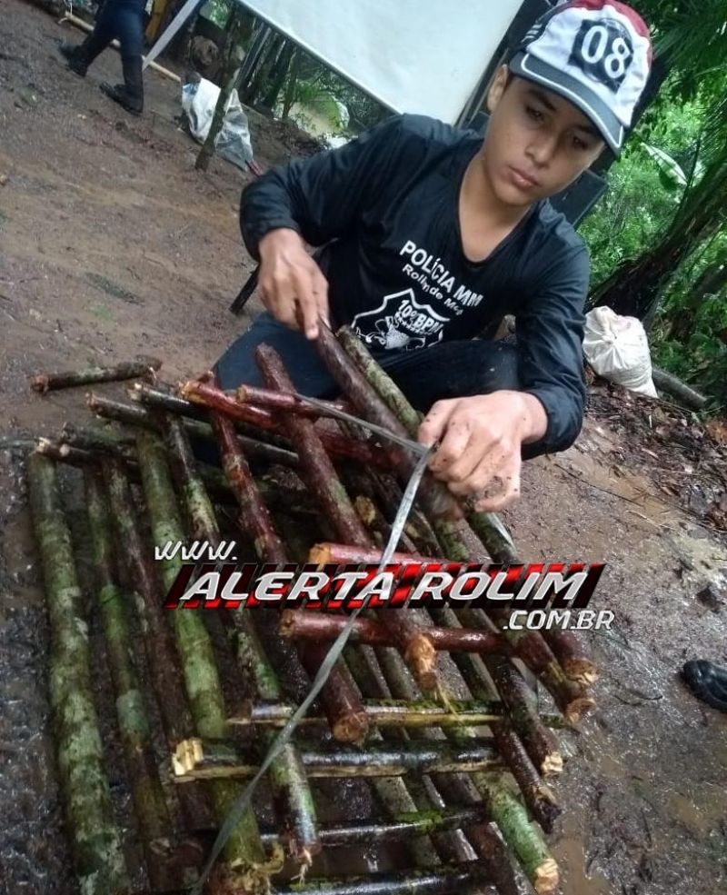 10º Batalhão em Rolim de Moura realiza acampamento de selva com alunos do Programa Social Polícia Mirim 10º Batalhão em Rolim de Moura realiza acampamento de selva com alunos do Programa Social Polícia Mirim