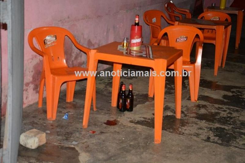 Ex-detento é assassinado em boate, em Jaru Ex-detento é assassinado em boate, em Jaru