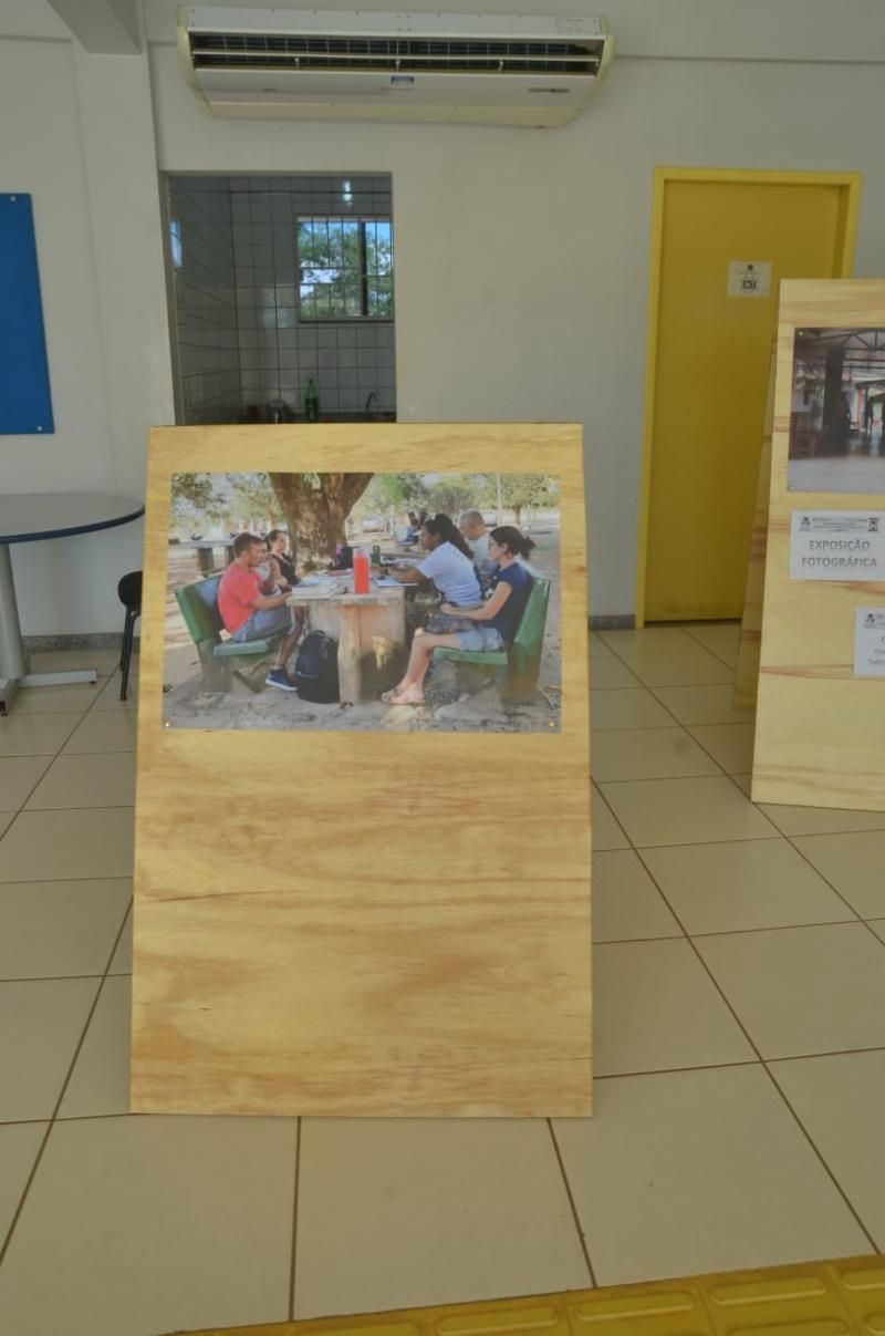Exposição fotográfica na Universidade Federal de Rondônia (UNIR) de Rolim de Moura, durante a sétima semana de história Exposição fotográfica na Universidade Federal de Rondônia (UNIR) de Rolim de Moura, durante a sétima semana de história