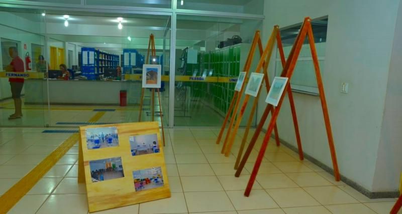 Exposição Fotográfica VII Semana de História na UNIR Exposição Fotográfica VII Semana de História na UNIR