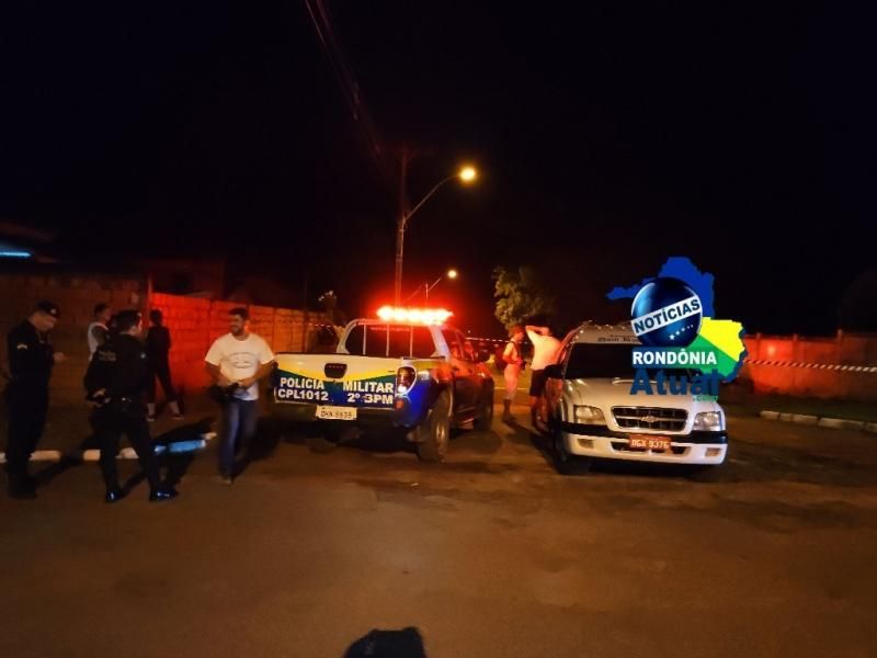 Homem é morto com cinco tiros na cabeça, em Ji-Paraná Homem é morto com cinco tiros na cabeça, em Ji-Paraná