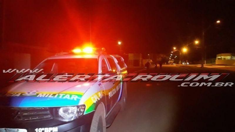 Rolim de Moura – Dois criminosos armados invadem residência, rendem moradora e efetuam roubo no Bairro Jardim Tropical Rolim de Moura – Dois criminosos armados invadem residência, rendem moradora e efetuam roubo no Bairro Jardim Tropical