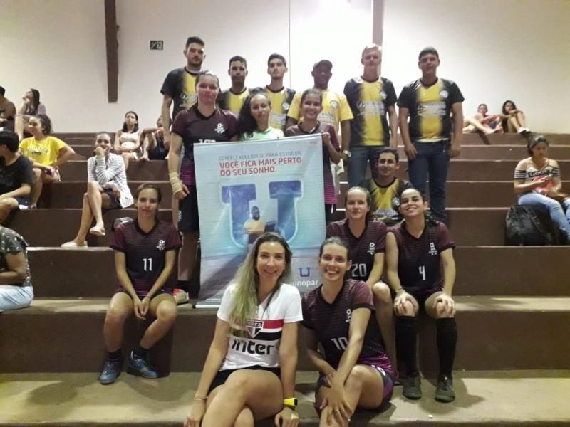 Unopar é campeã no futsal feminino no 1º Jogos Universitários de Rolim de Moura