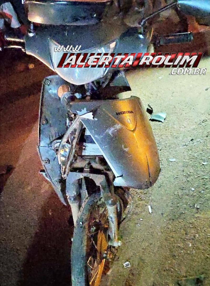 Rolim de Moura – Colisão frontal entre moto e Van resulta em uma pessoa ferida no Jatobá II – Vídeo Rolim de Moura – Colisão frontal entre moto e Van resulta em uma pessoa ferida no Jatobá II – Vídeo