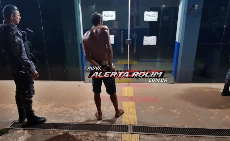 Rolim de Moura – Traficante é preso em flagrante pela equipe do PATAMO do 10º Batalhão Rolim de Moura – Traficante é preso em flagrante pela equipe do PATAMO do 10º Batalhão