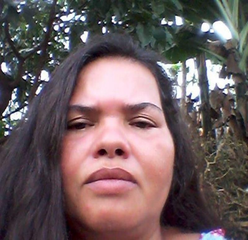 Homem mata a mulher à faca e se suicida, em Ouro Preto do Oeste Homem mata a mulher à faca e se suicida, em Ouro Preto do Oeste