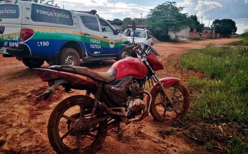 Moto roubada de Vigilante em Rolim de Moura é recuperada pela Polícia Militar em Pimenta Bueno Moto roubada de Vigilante em Rolim de Moura é recuperada pela Polícia Militar em Pimenta Bueno