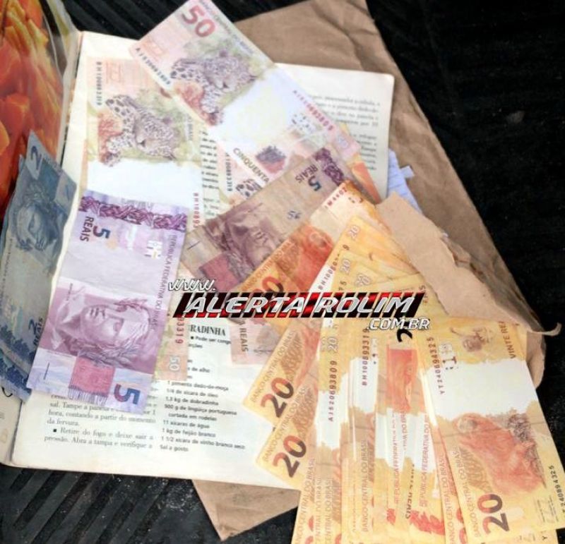 PM em Santa Luzia prende dois suspeitos com quase dois mil reais em notas falsas, enquanto tentavam aplicar golpe em comércio PM em Santa Luzia prende dois suspeitos com quase dois mil reais em notas falsas, enquanto tentavam aplicar golpe em comércio