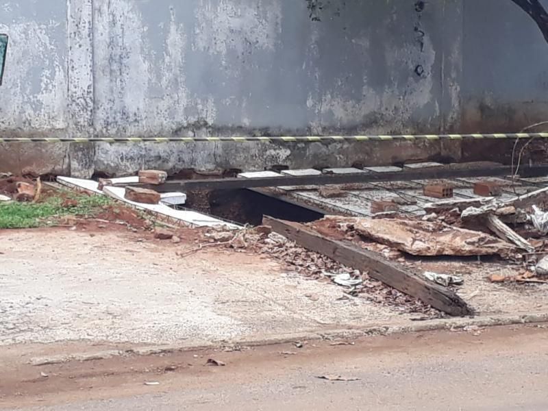 Polícia Civil indicia responsável por fossa onde mulher com necessidade especial caiu e morreu, em Ouro Preto do Oeste Polícia Civil indicia responsável por fossa onde mulher com necessidade especial caiu e morreu, em Ouro Preto do Oeste