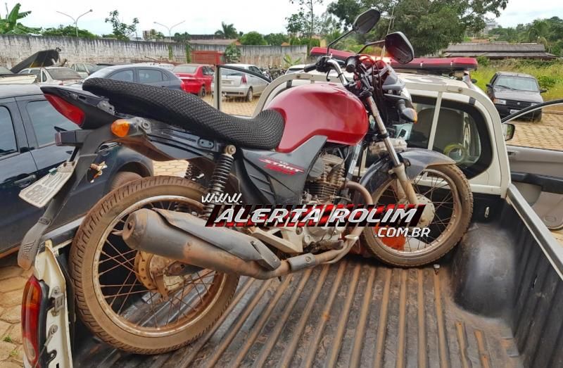 Rolim de Moura – Foragido da Justiça pratica roubo e acaba preso em flagrante pela PM com moto roubada e adulterada Rolim de Moura – Foragido da Justiça pratica roubo e acaba preso em flagrante pela PM com moto roubada e adulterada