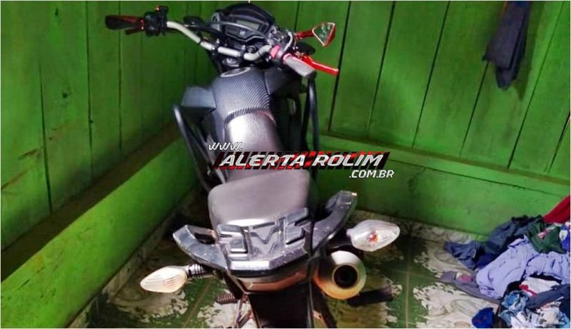 Rolim de Moura – Motocicleta roubada é recuperada pela Polícia Militar do 10º Batalhão Rolim de Moura – Motocicleta roubada é recuperada pela Polícia Militar do 10º Batalhão