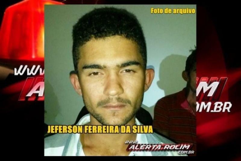 Rolim de Moura – PM age rápido e prende indivíduo momento em que praticava furto em residência; Uma motoneta Biz que foi furtada nessa madrugada foi recuperada Rolim de Moura – PM age rápido e prende indivíduo momento em que praticava furto em residência; Uma motoneta Biz que foi furtada nessa madrugada foi recuperada