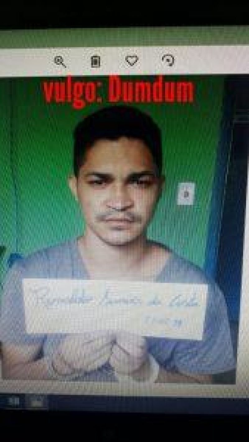 26 detentos fogem de presídio de Jí-Paraná 26 detentos fogem de presídio de Jí-Paraná
