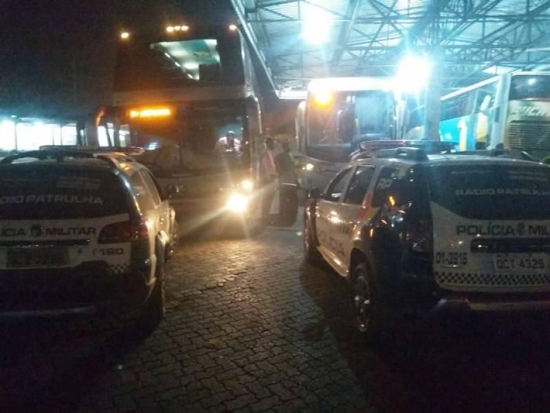 Idoso, viajando de Pimenta Bueno com destino a São Paulo, passa mal dentro de ônibus e morre em Vilhena Idoso, viajando de Pimenta Bueno com destino a São Paulo, passa mal dentro de ônibus e morre em Vilhena