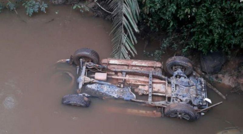 Jaru: Jovem de 19 anos perde a vida ao cair com veículo em rio de propriedade rural Jaru: Jovem de 19 anos perde a vida ao cair com veículo em rio de propriedade rural