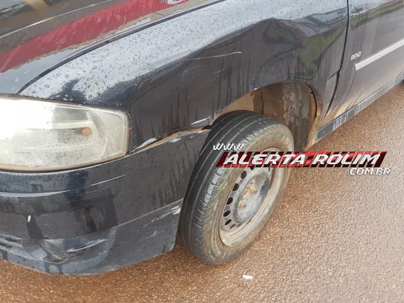 Rolim de Moura – Acidente de trânsito é registrado no Centro da cidade na tarde desta sexta-feira Rolim de Moura – Acidente de trânsito é registrado no Centro da cidade na tarde desta sexta-feira