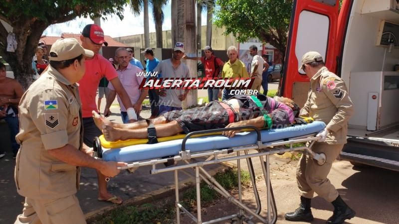 Rolim de Moura – Andarilho é esfaqueado na barriga por desafeto na tarde desta segunda-feira – Vídeo Rolim de Moura – Andarilho é esfaqueado na barriga por desafeto na tarde desta segunda-feira – Vídeo