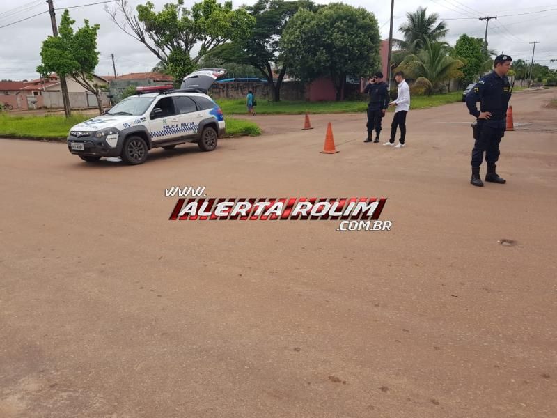 Rolim de Moura – Colisão traseira envolvendo duas motos resulta em um ferido nessa manhã de sábado Rolim de Moura – Colisão traseira envolvendo duas motos resulta em um ferido nessa manhã de sábado