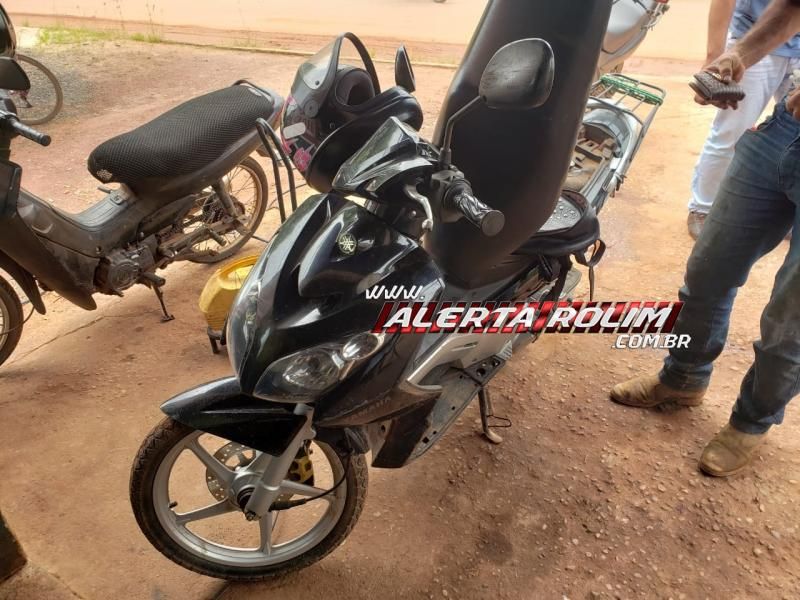 Rolim de Moura – Mulher é socorrida após bater moto em cachorro no Boa Esperança; Esse foi o segundo acidente envolvendo cachorro na via essa semana Rolim de Moura – Mulher é socorrida após bater moto em cachorro no Boa Esperança; Esse foi o segundo acidente envolvendo cachorro na via essa semana