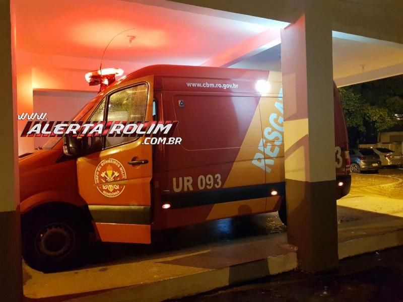 Rolim de Moura – Mulher é esfaqueada no Bairro Cidade Alta essa madrugada – Vídeo Rolim de Moura – Mulher é esfaqueada no Bairro Cidade Alta essa madrugada – Vídeo