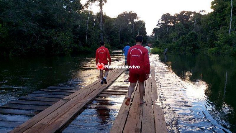 Eletricista de apenas 23 anos morre após caminhonete cair de ponte do rio das Garças, em Porto Velho - VÍDEO Eletricista de apenas 23 anos morre após caminhonete cair de ponte do rio das Garças, em Porto Velho - VÍDEO
