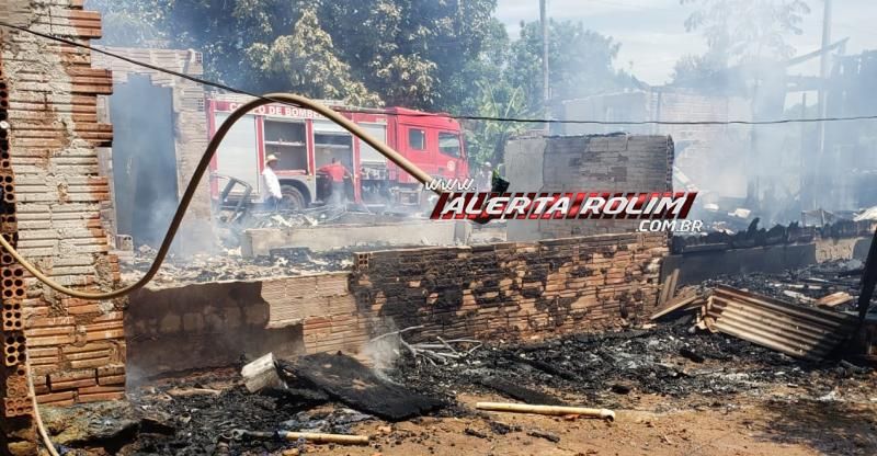 Nova Estrela – Casa é totalmente consumida por incêndio nesta manhã de segunda-feira; assista ao vídeo Nova Estrela – Casa é totalmente consumida por incêndio nesta manhã de segunda-feira; assista ao vídeo