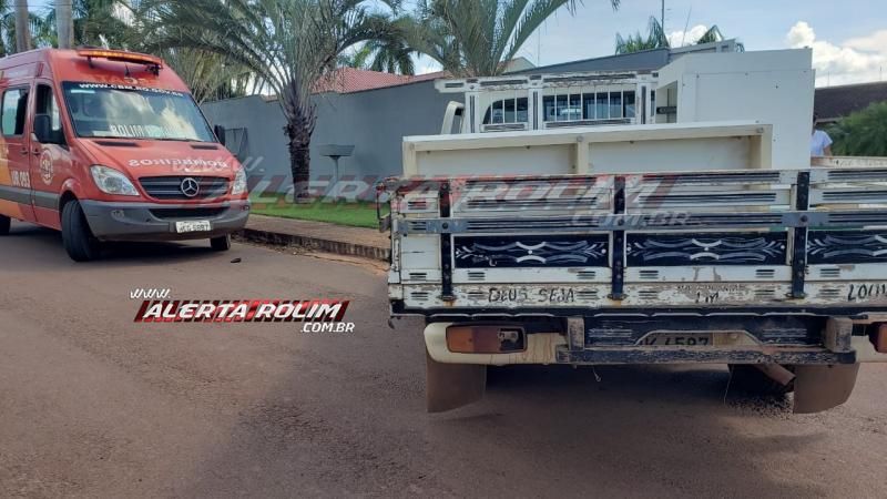 Rolim de Moura – Colisão entre moto e caminhonete resulta em um ferido nesta tarde de terça-feira Rolim de Moura – Colisão entre moto e caminhonete resulta em um ferido nesta tarde de terça-feira