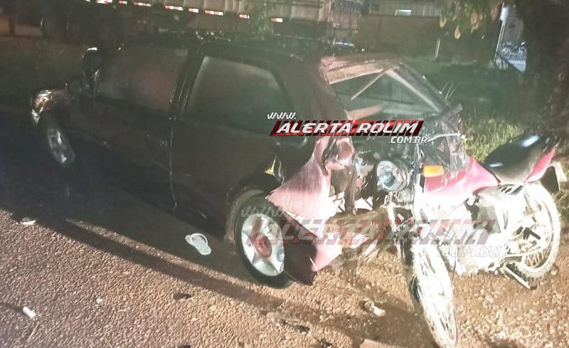 Rolim de Moura – Durante a madrugada, motociclista é socorrido pelos bombeiros após atingir traseira de veículo estacionado Rolim de Moura – Durante a madrugada, motociclista é socorrido pelos bombeiros após atingir traseira de veículo estacionado