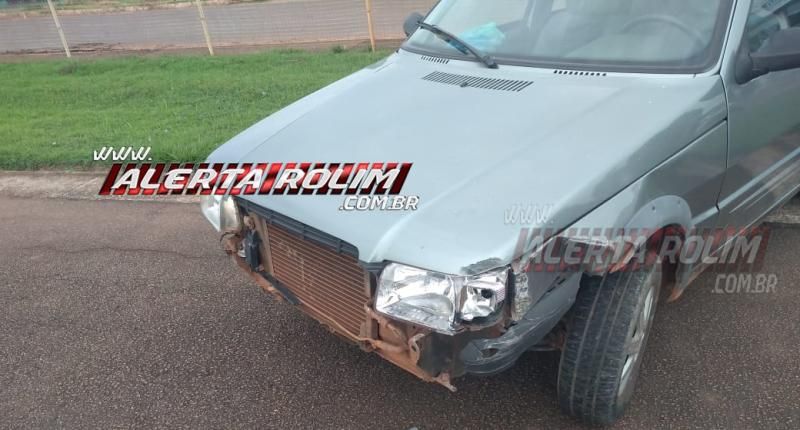 Rolim de Moura – Idosa perde o controle da direção de veículo, bate e derruba parte do alambrado da pista de kart Rolim de Moura – Idosa perde o controle da direção de veículo, bate e derruba parte do alambrado da pista de kart