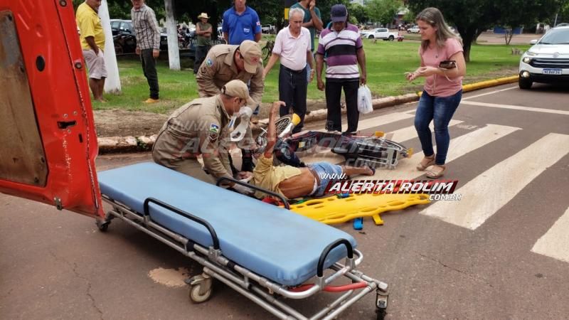 Rolim de Moura – Idoso em bicicleta elétrica é atingido por caminhão no Centro da cidade; Motorista não permaneceu no local – Vídeo Rolim de Moura – Idoso em bicicleta elétrica é atingido por caminhão no Centro da cidade; Motorista não permaneceu no local – Vídeo