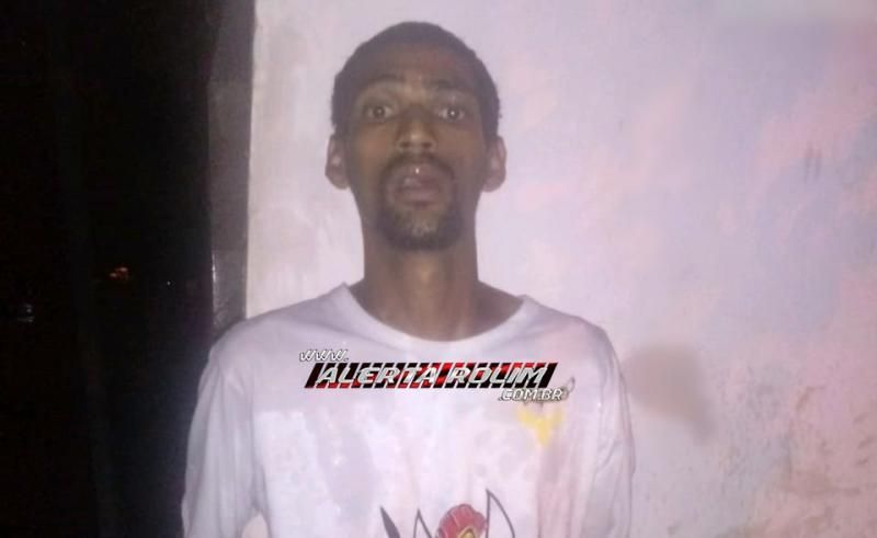 Rolim de Moura - Poucas horas após crimes de roubo em Joalheria e tentativa de roubo em Mercado, suspeitos são presos pela PM Rolim de Moura - Poucas horas após crimes de roubo em Joalheria e tentativa de roubo em Mercado, suspeitos são presos pela PM