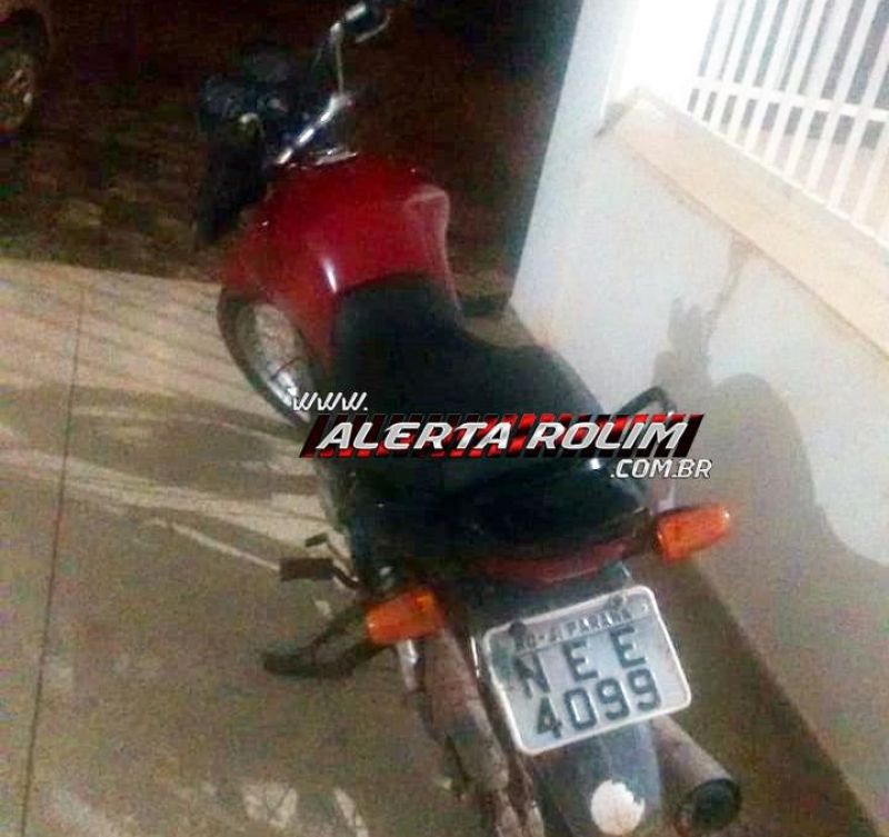 Rolim de Moura - Poucas horas após crimes de roubo em Joalheria e tentativa de roubo em Mercado, suspeitos são presos pela PM Rolim de Moura - Poucas horas após crimes de roubo em Joalheria e tentativa de roubo em Mercado, suspeitos são presos pela PM