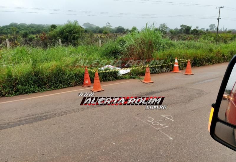 Rolim de Moura – Urgente! Motociclista é encontrado morto na RO-010, próximo à Linha 196 Rolim de Moura – Urgente! Motociclista é encontrado morto na RO-010, próximo à Linha 196