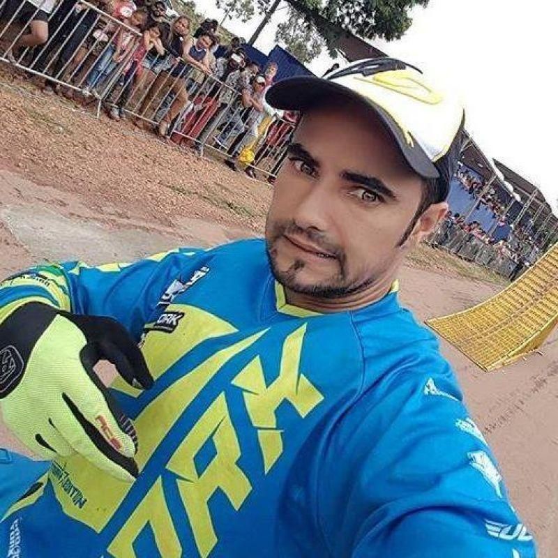 Vídeo: Piloto Joaninha garante boa recuperação do grave acidente e convida rolimourenses para a 33ª Expoagro Vídeo: Piloto Joaninha garante boa recuperação do grave acidente e convida rolimourenses para a 33ª Expoagro