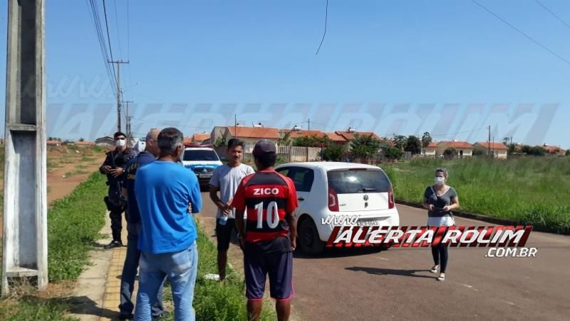 Adolescente sofre grave ferimento na cabeça após ser atingido por carro no Jardim dos Lagos, em Rolim de Moura Adolescente sofre grave ferimento na cabeça após ser atingido por carro no Jardim dos Lagos, em Rolim de Moura