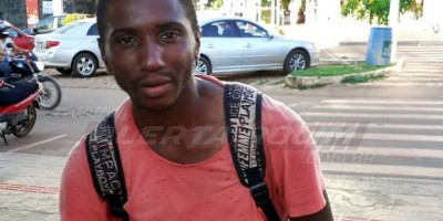 Policial Militar de folga prende acusado de crime de furto e ameaça, em Rolim de Moura Policial Militar de folga prende acusado de crime de furto e ameaça, em Rolim de Moura
