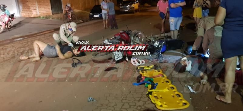 Violenta colisão frontal entre motos na Avenida São Paulo resulta em duas vítimas com fraturas, em Rolim de Moura – Vídeo   Violenta colisão frontal entre motos na Avenida São Paulo resulta em duas vítimas com fraturas, em Rolim de Moura – Vídeo