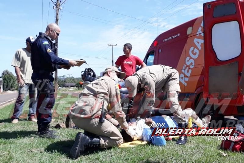 Mais um acidente que resultou em vítima é registrado nesta sexta-feira, em Rolim de Moura - Vídeo Mais um acidente que resultou em vítima é registrado nesta sexta-feira, em Rolim de Moura - Vídeo