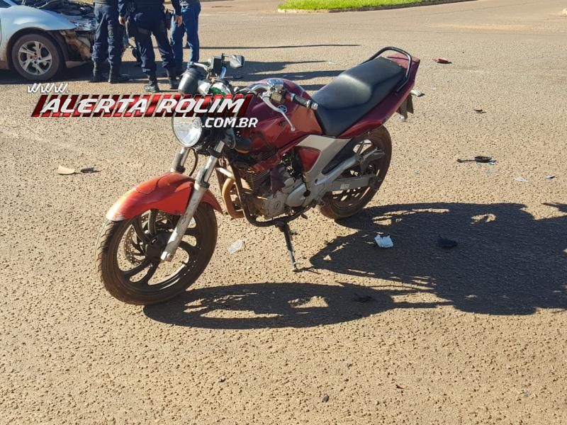 Mais uma colisão entre carro e moto foi registrada nesta manhã, em Rolim de Moura Mais uma colisão entre carro e moto foi registrada nesta manhã, em Rolim de Moura