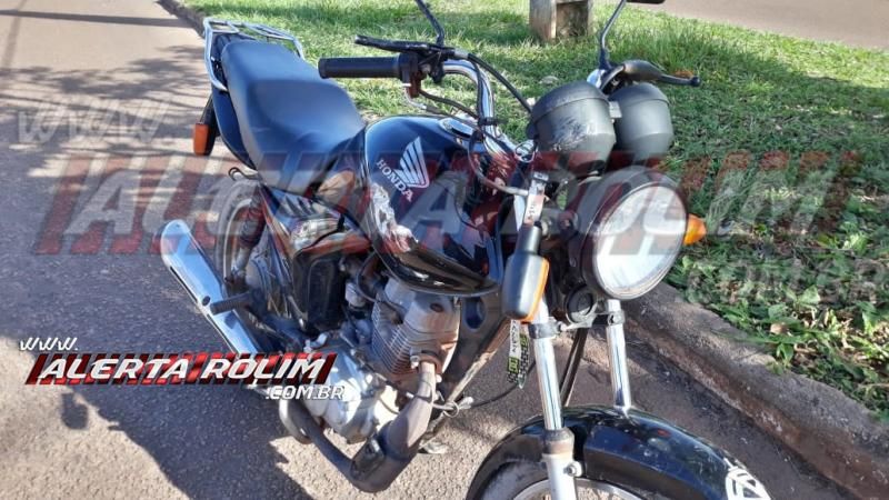 Motociclista fica ferido ao colidir com carro nesta manhã de sexta-feira, em Rolim de Moura Motociclista fica ferido ao colidir com carro nesta manhã de sexta-feira, em Rolim de Moura