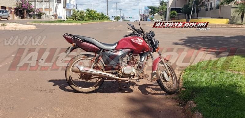 Homem fratura braço após colisão entre duas motos, em Rolim de Moura Homem fratura braço após colisão entre duas motos, em Rolim de Moura
